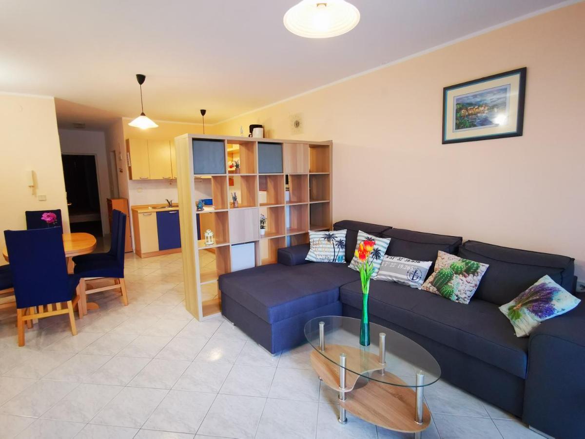 Mirna Apartment